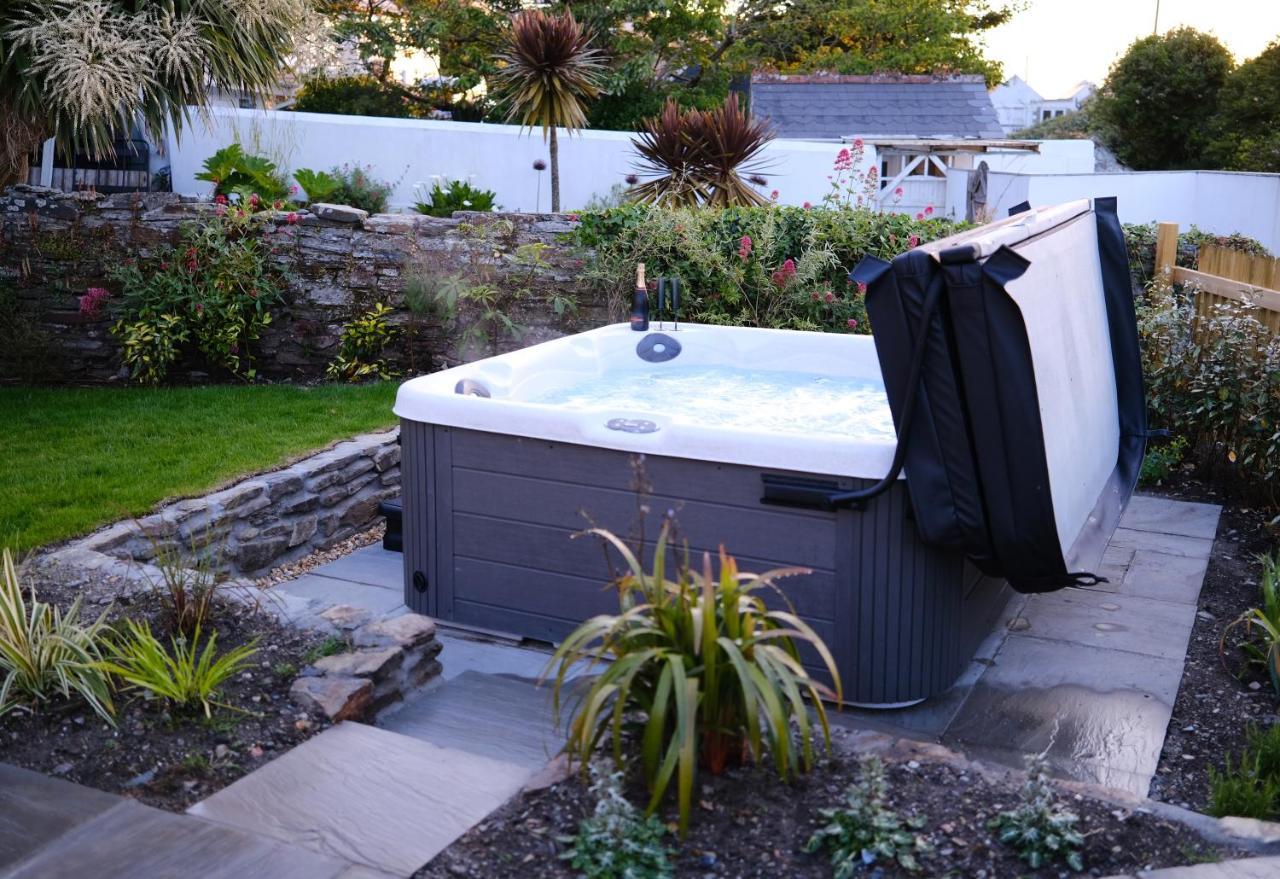 Newly Renovated Cottage With Hot Tub Portreath Zewnętrze zdjęcie